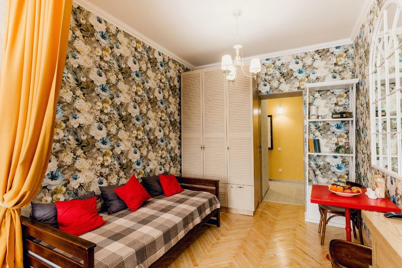 Honey Pie Apartment Lviv Extérieur photo